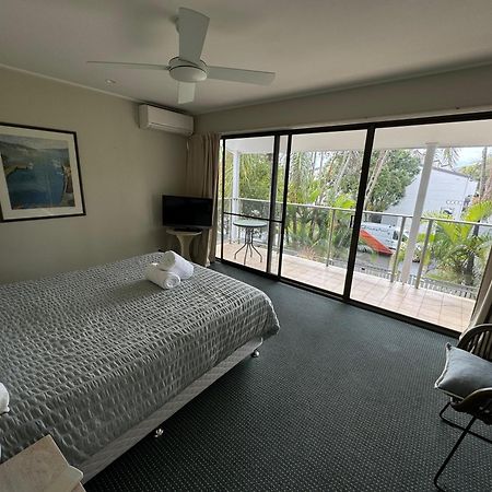 Le Court Villas Noosa Heads Exterior photo