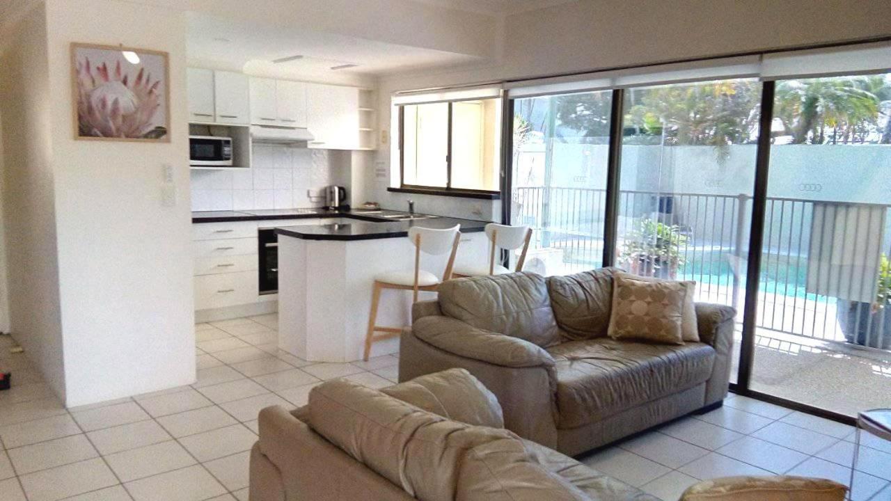 Le Court Villas Noosa Heads Exterior photo