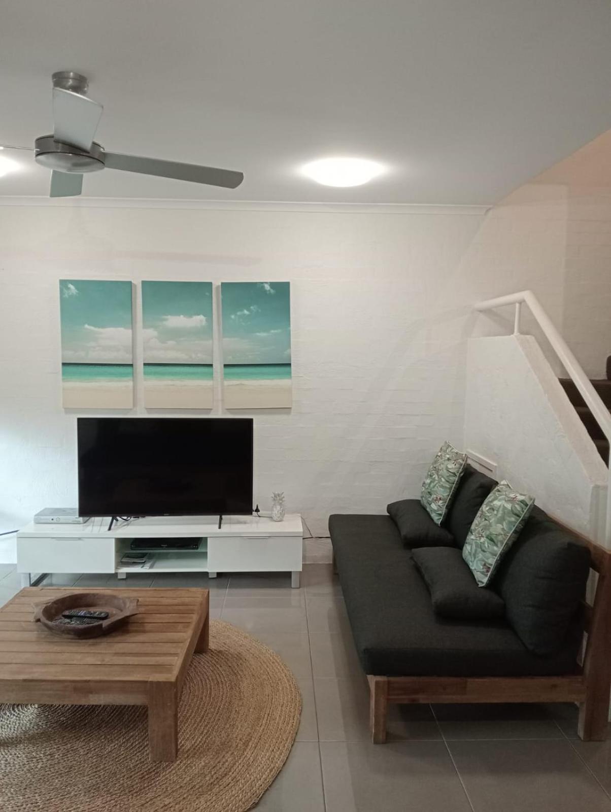 Le Court Villas Noosa Heads Exterior photo