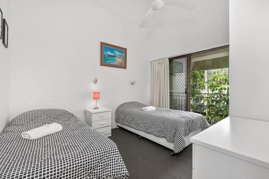 Le Court Villas Noosa Heads Exterior photo