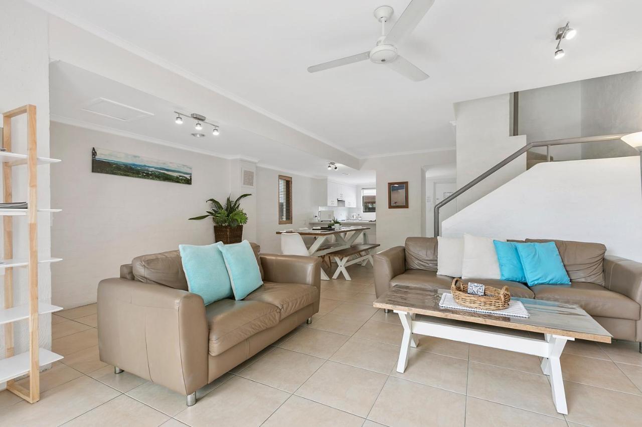 Le Court Villas Noosa Heads Exterior photo